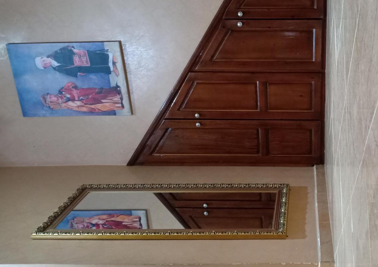L'Art Chez Omar Apartment Azrou Bagian luar foto